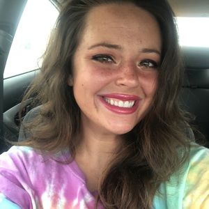 Meet your Posher, Marie